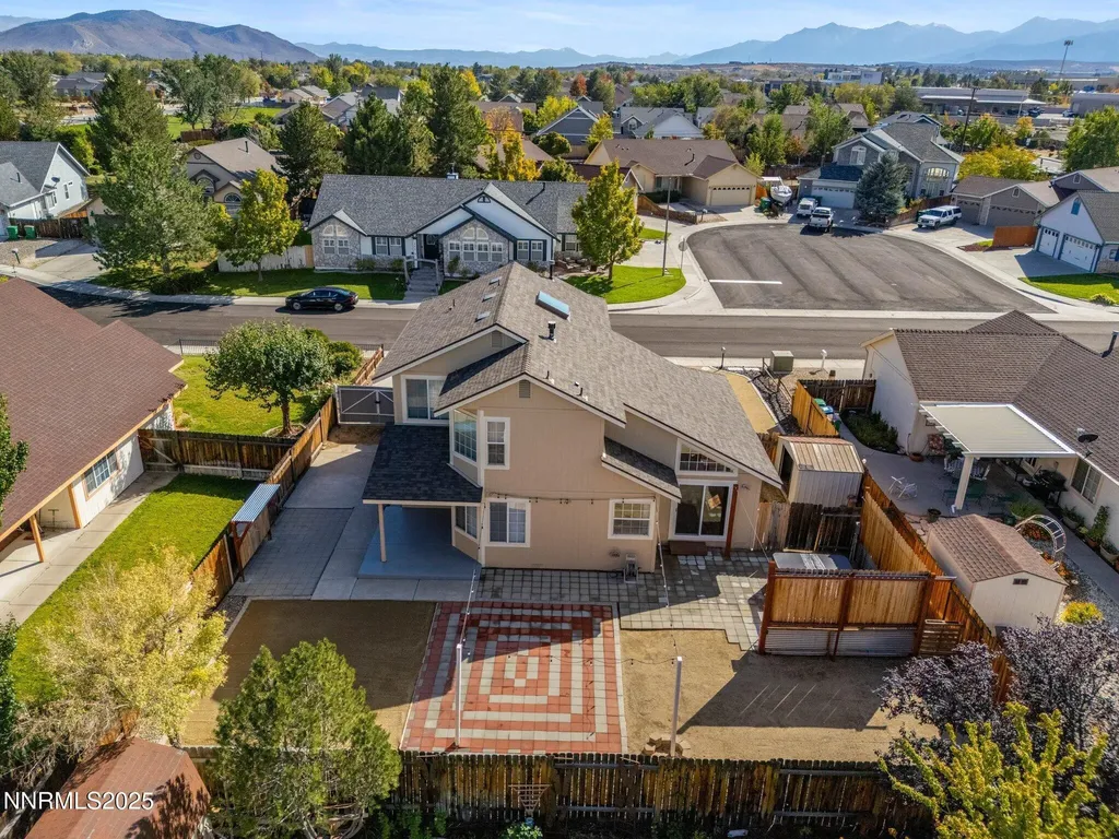 548 Briarwood Carson City NV 89701