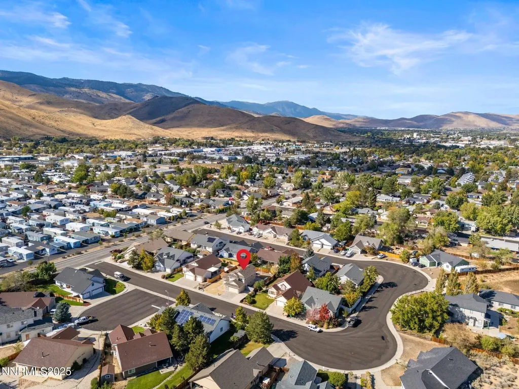 548 Briarwood Carson City NV 89701