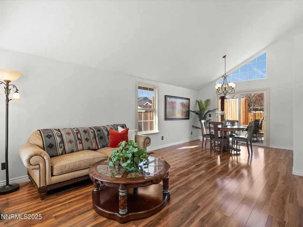 548 Briarwood Carson City NV 89701