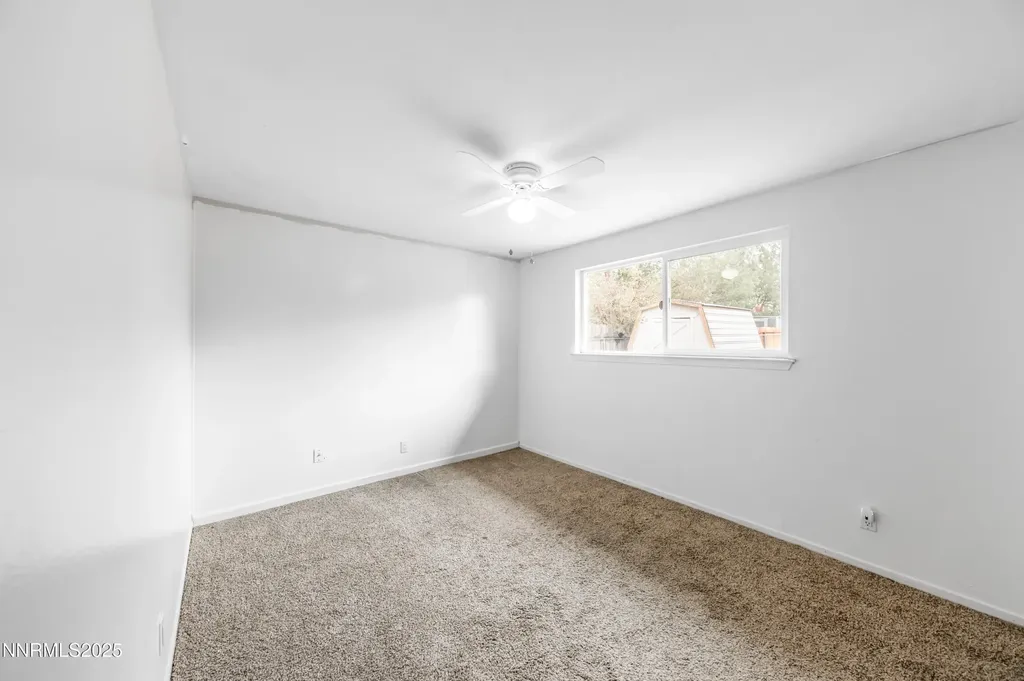 1193 Manhattan Gardnerville NV 89460