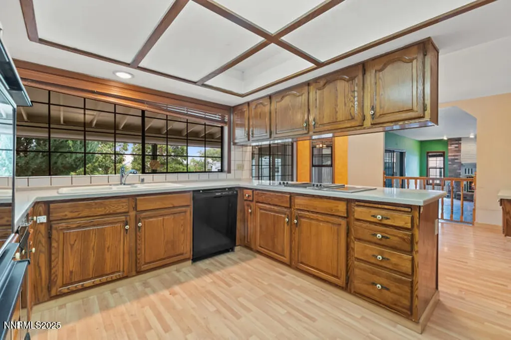 5595 Saint Andrews Reno NV 89502