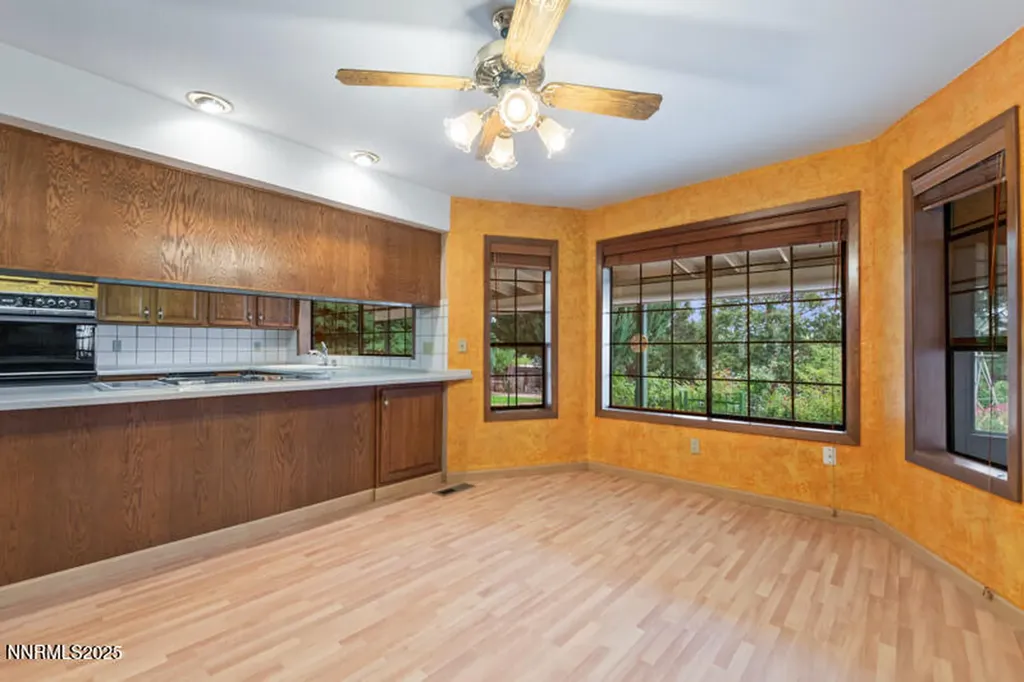 5595 Saint Andrews Reno NV 89502