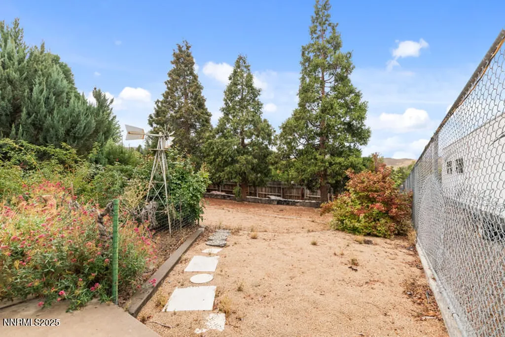 5595 Saint Andrews Reno NV 89502