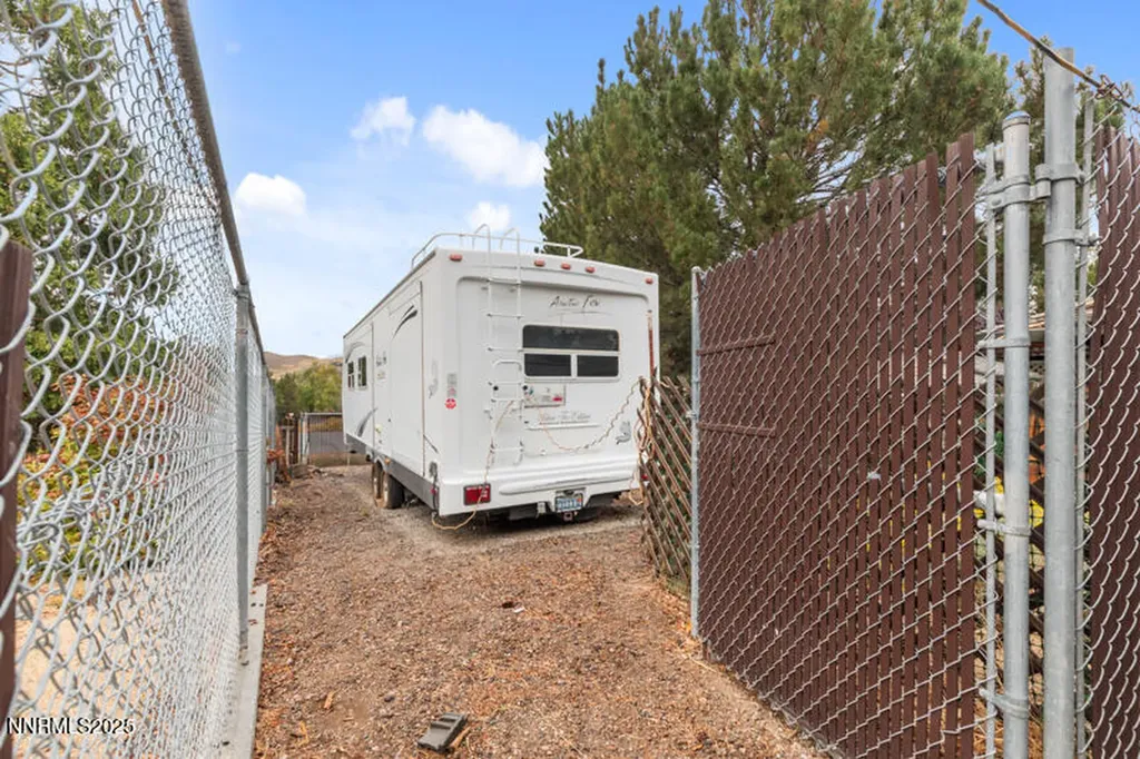 5595 Saint Andrews Reno NV 89502