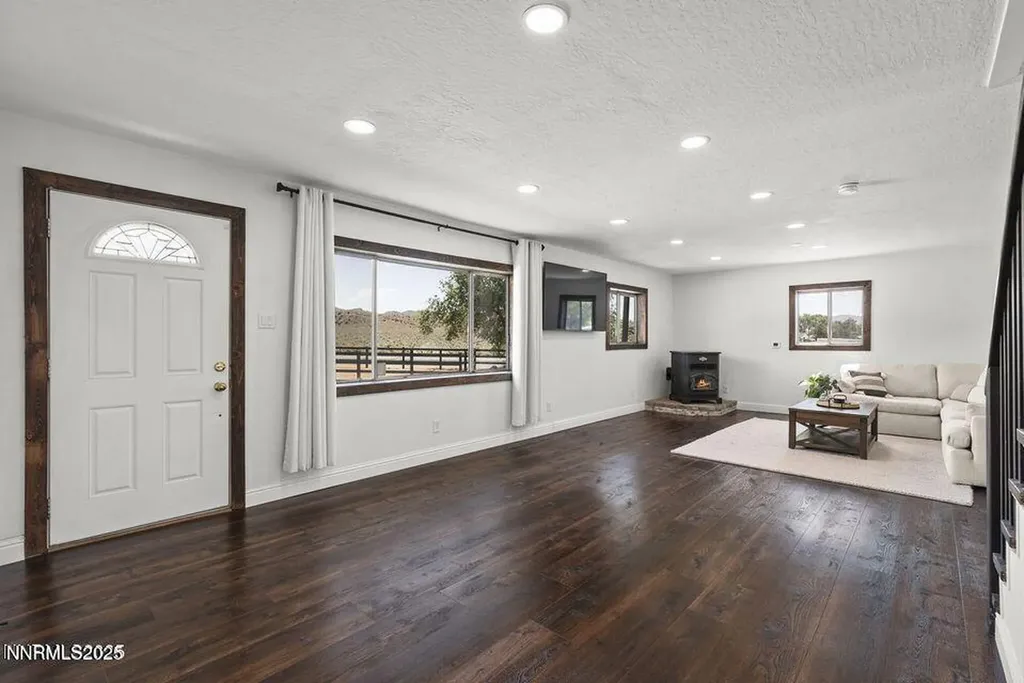 11015 Heartpine Reno NV 89506
