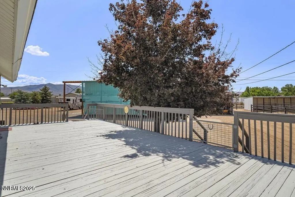 11015 Heartpine Reno NV 89506