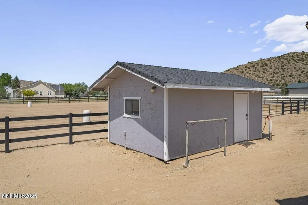 11015 Heartpine Reno NV 89506