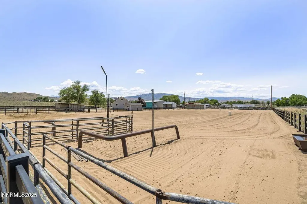 11015 Heartpine Reno NV 89506