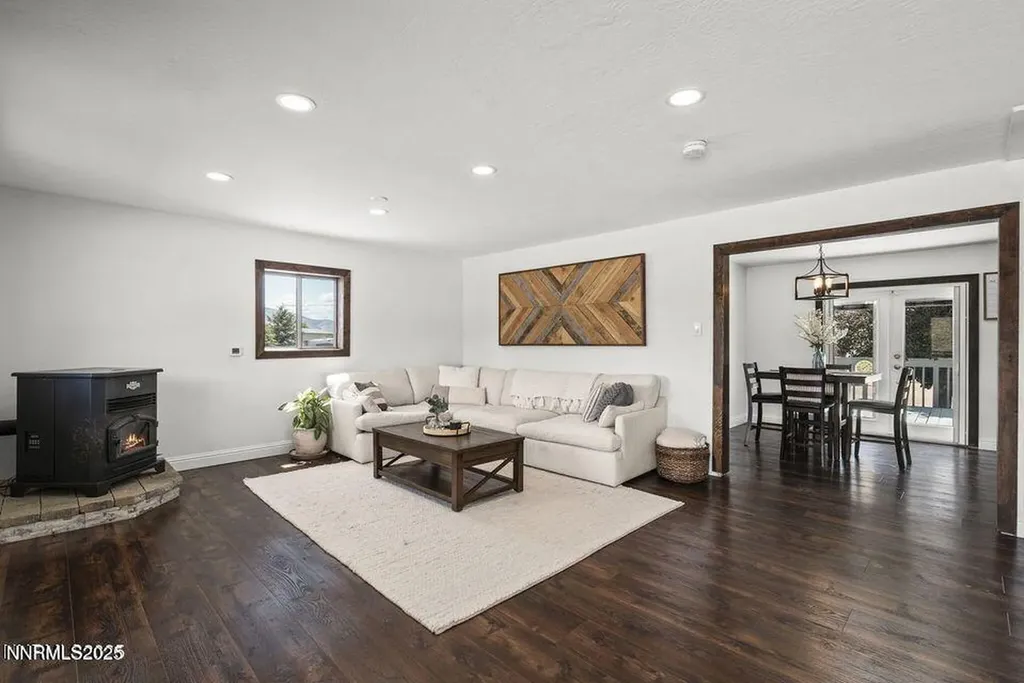 11015 Heartpine Reno NV 89506