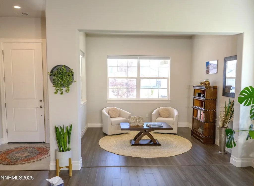 11043 Athabasca Reno NV 89506