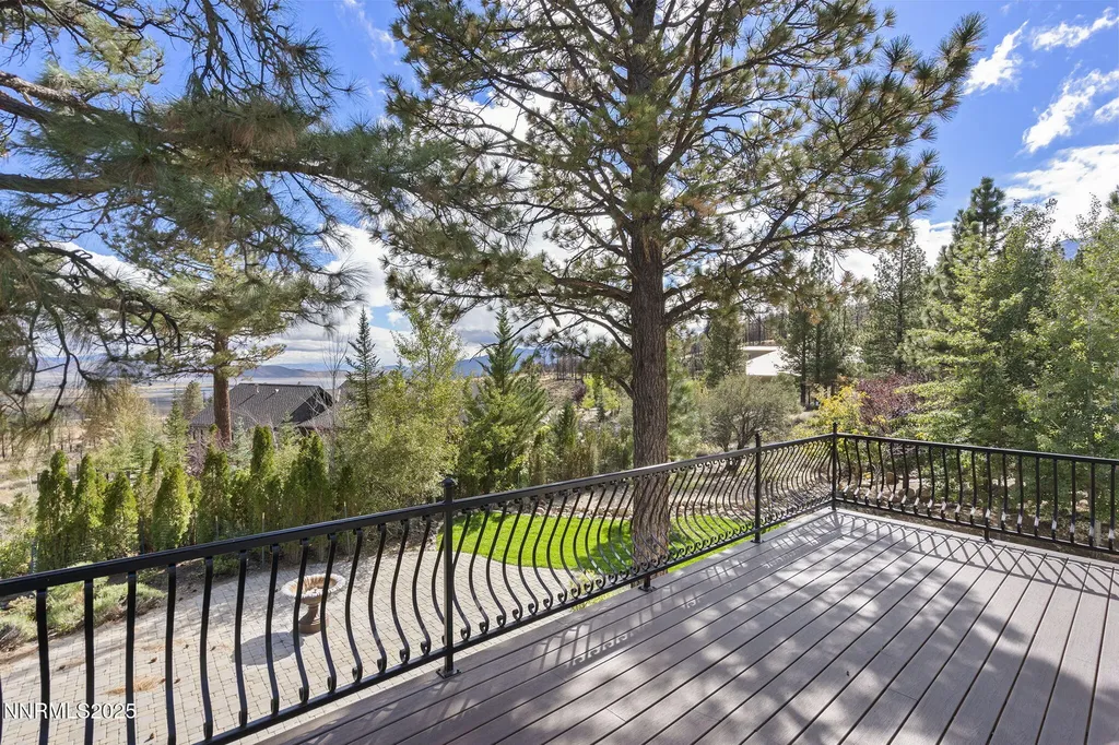 4810 Pinewild Reno NV 89511
