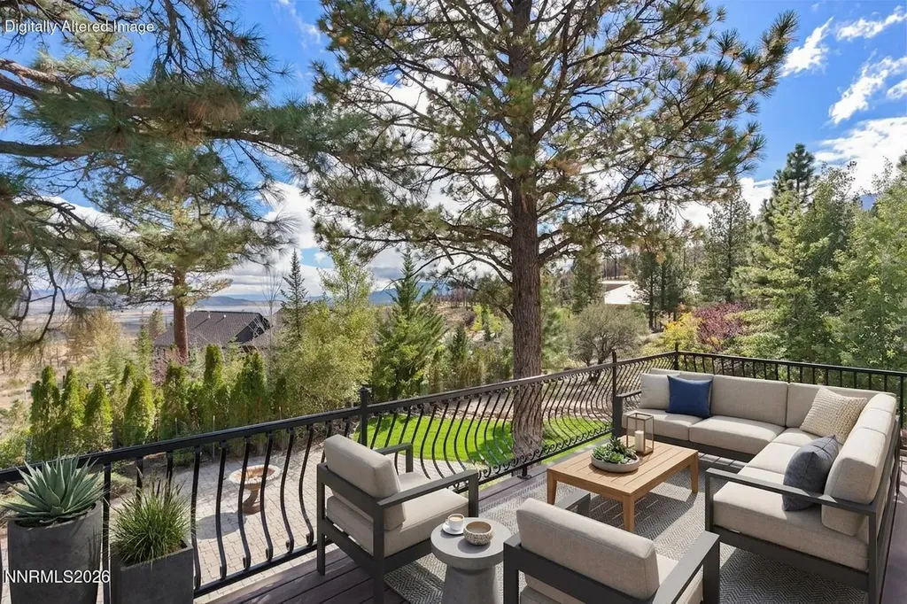 4810 Pinewild Reno NV 89511
