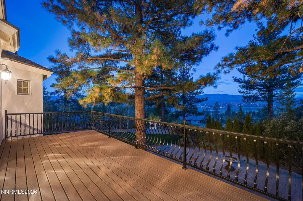 4810 Pinewild Reno NV 89511