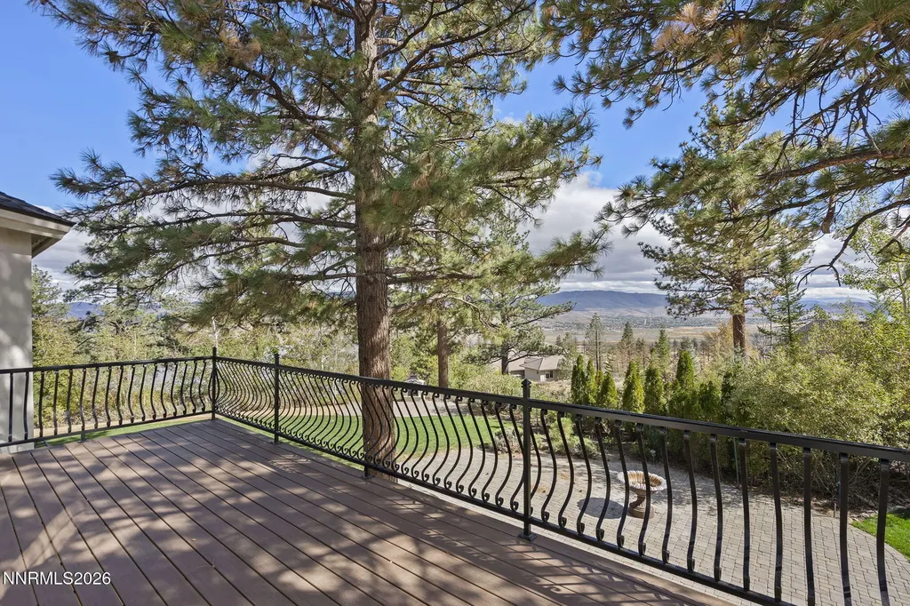 4810 Pinewild Reno NV 89511