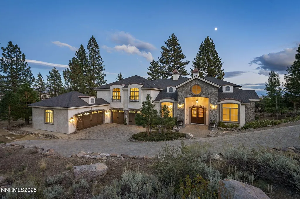 4810 Pinewild Reno NV 89511
