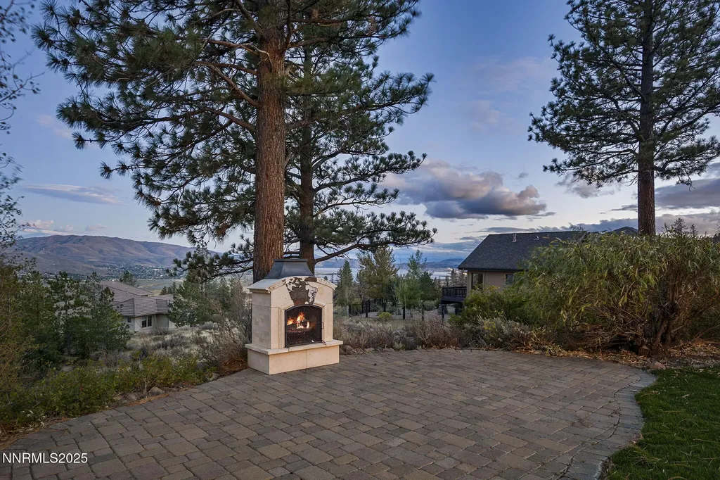 4810 Pinewild Reno NV 89511