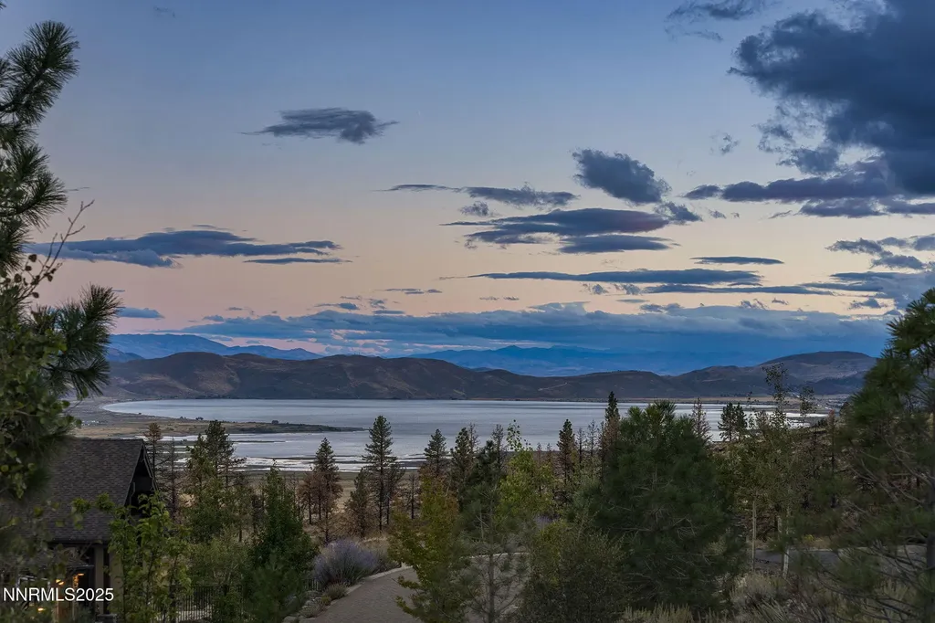 4810 Pinewild Reno NV 89511