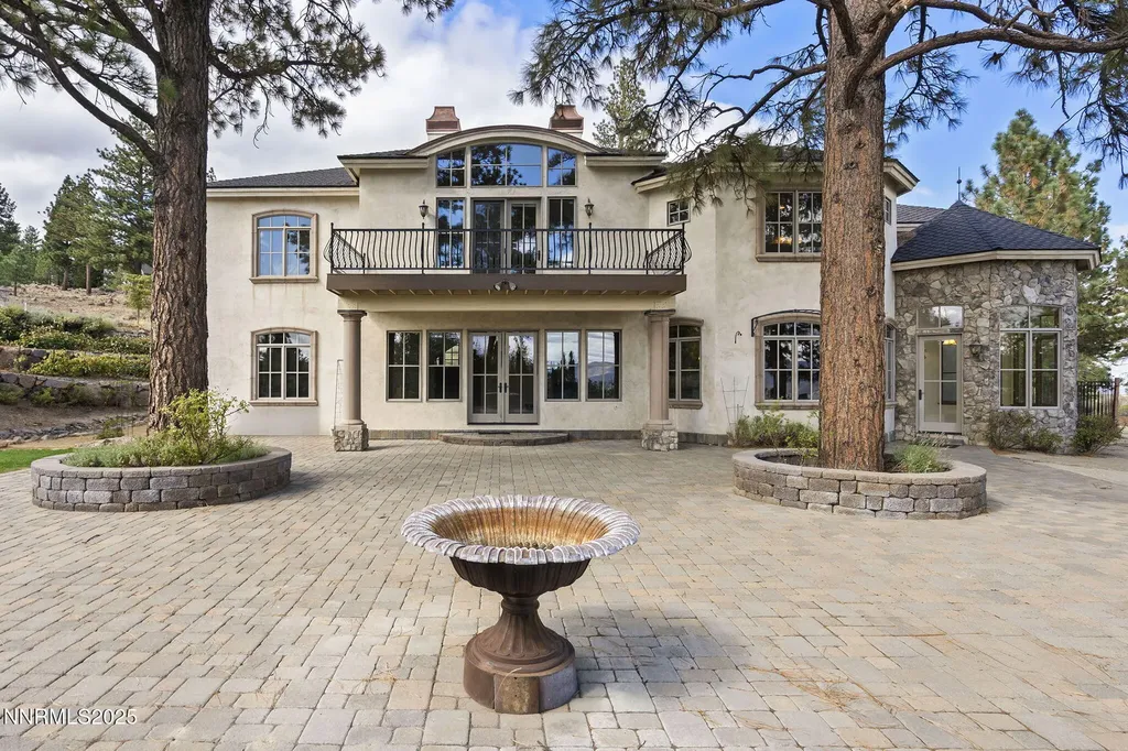 4810 Pinewild Reno NV 89511