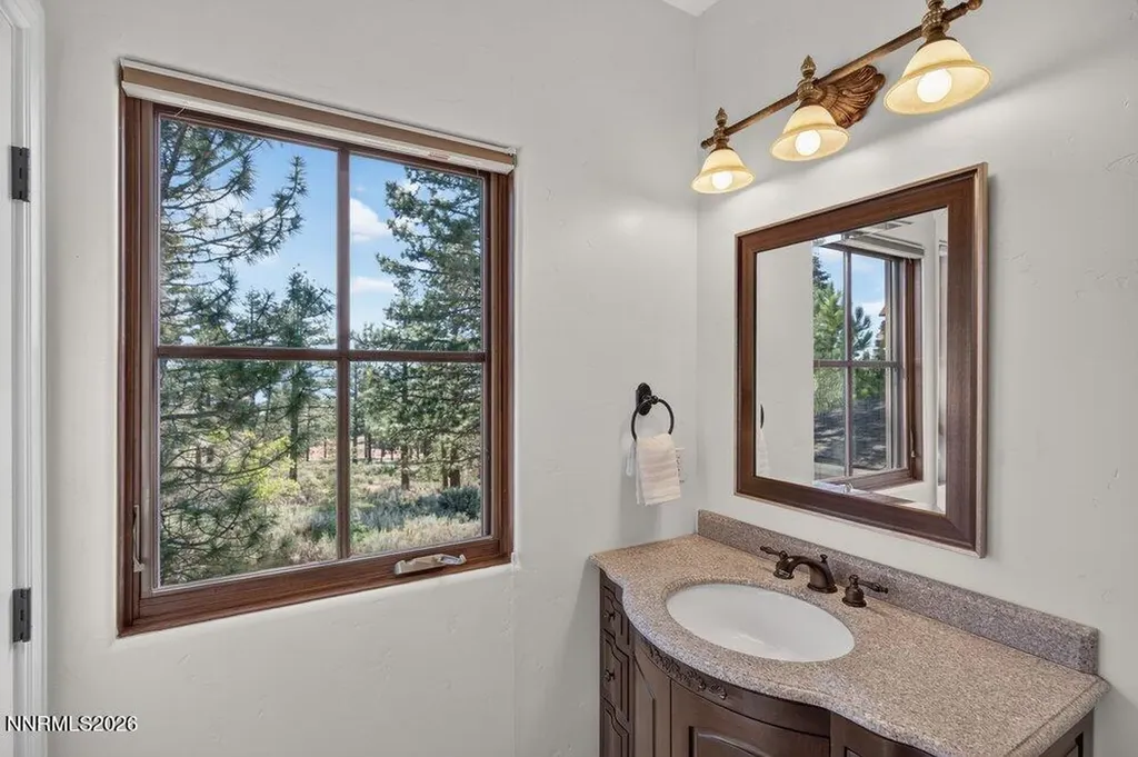 4810 Pinewild Reno NV 89511