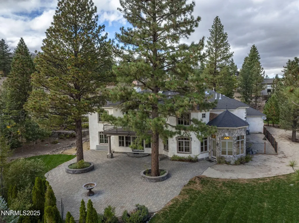 4810 Pinewild Reno NV 89511