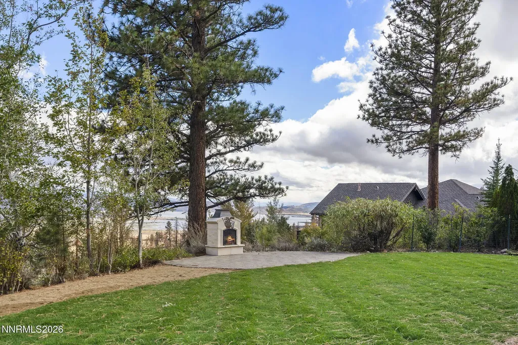 4810 Pinewild Reno NV 89511