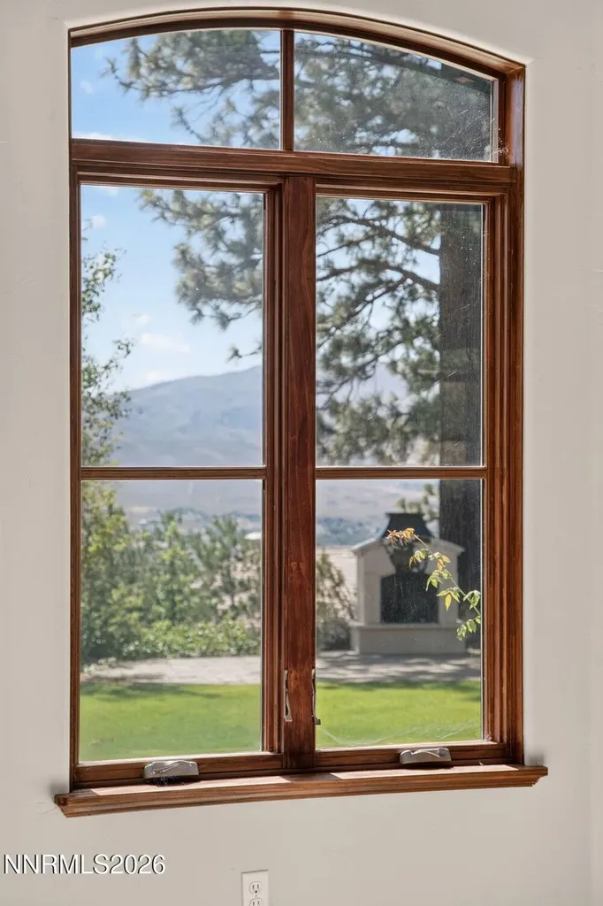 4810 Pinewild Reno NV 89511