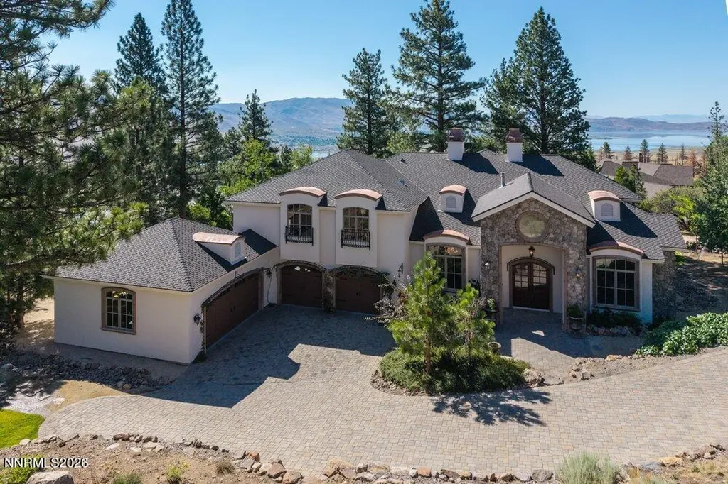 4810 Pinewild Reno NV 89511