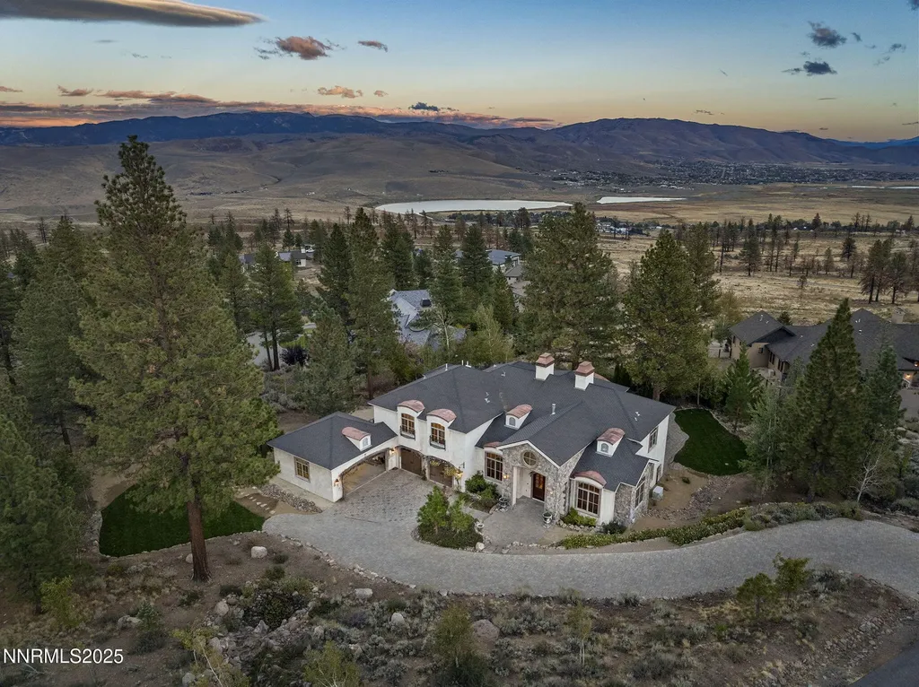 4810 Pinewild Reno NV 89511