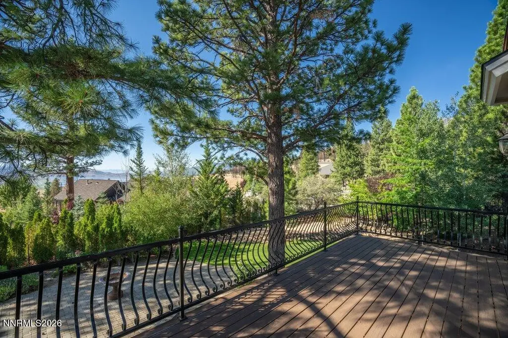 4810 Pinewild Reno NV 89511