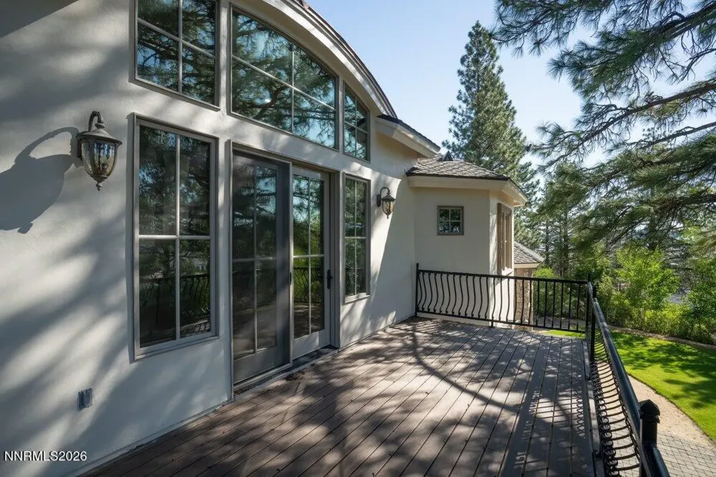 4810 Pinewild Reno NV 89511