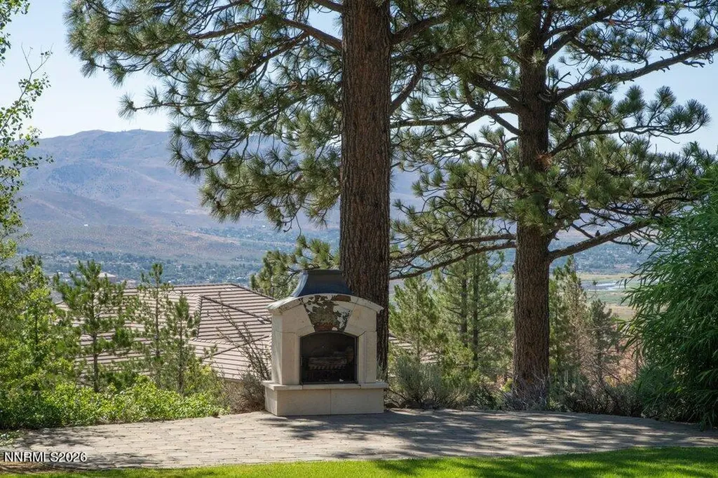 4810 Pinewild Reno NV 89511