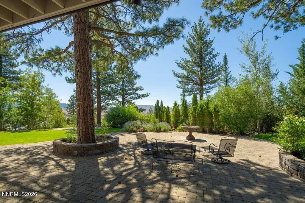 4810 Pinewild Reno NV 89511