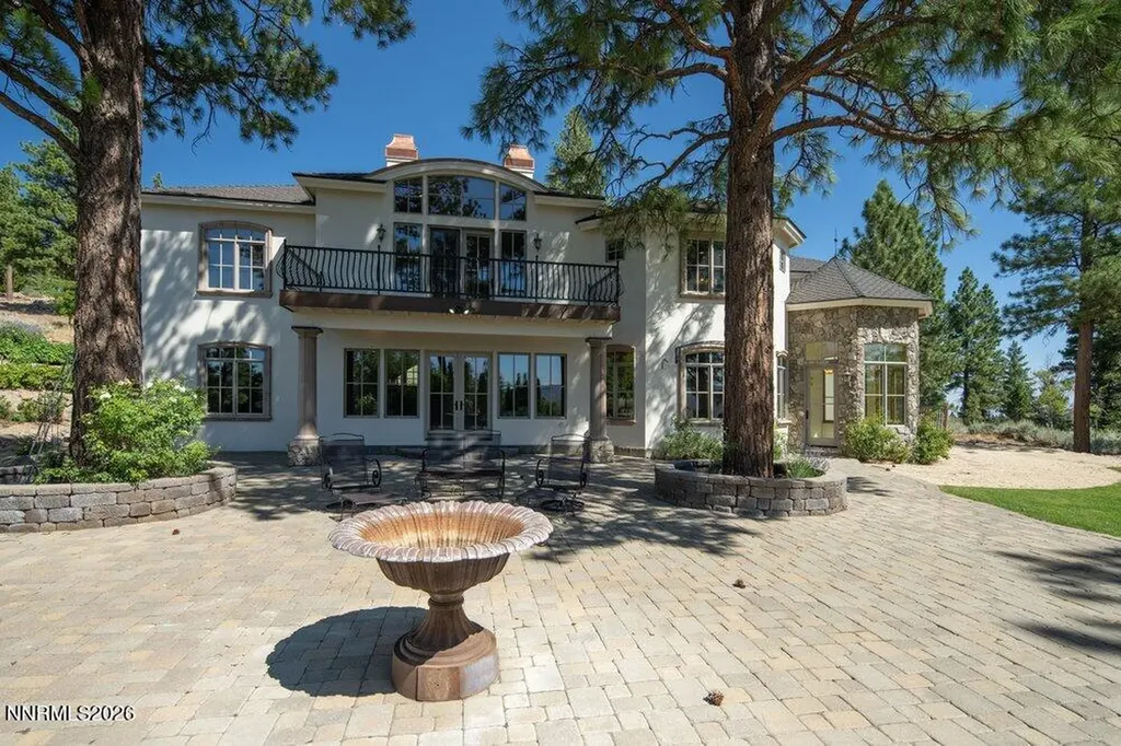 4810 Pinewild Reno NV 89511