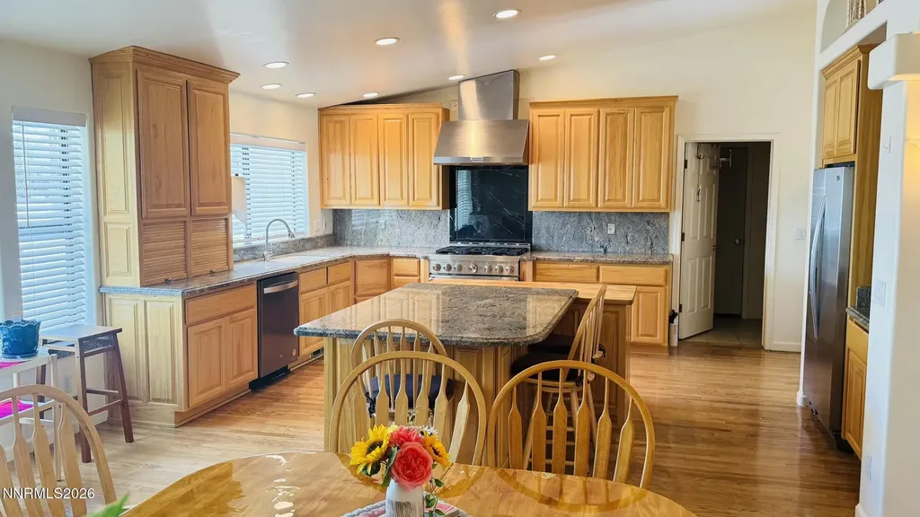 1616 Scoti Gardnerville NV 89410
