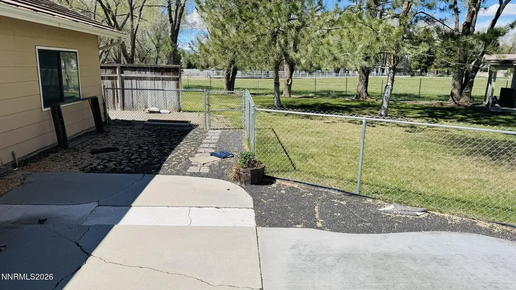1616 Scoti Gardnerville NV 89410