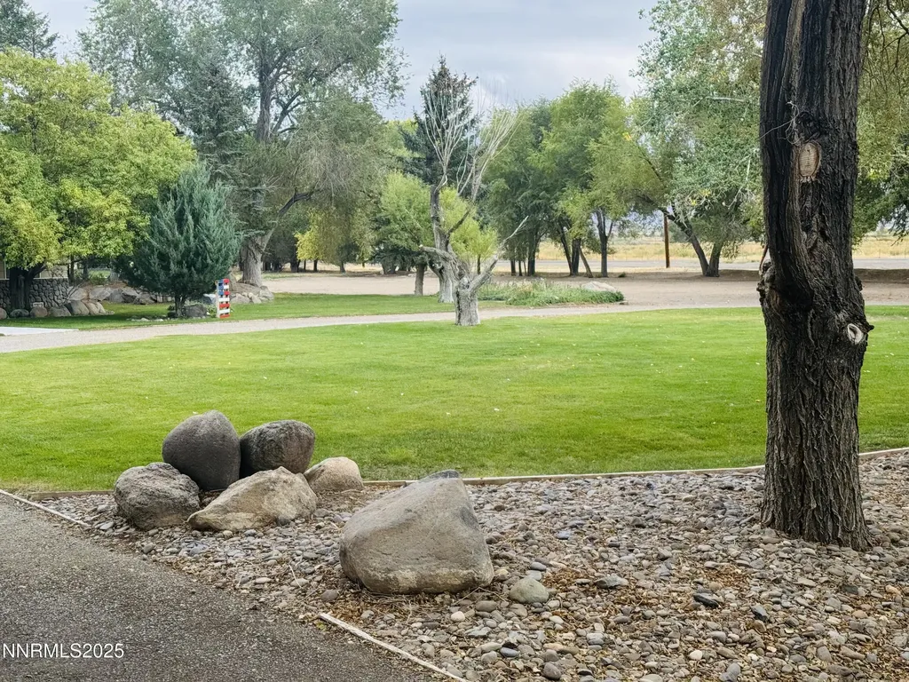 1616 Scoti Gardnerville NV 89410