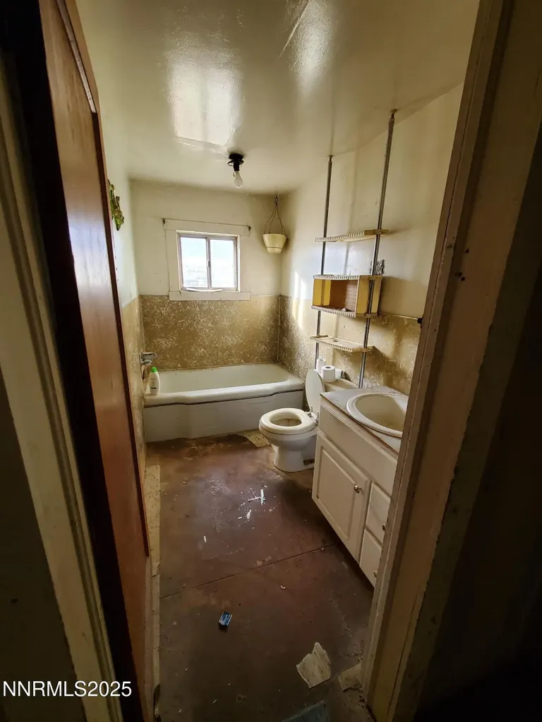 1625 Second Winnemucca NV 89445