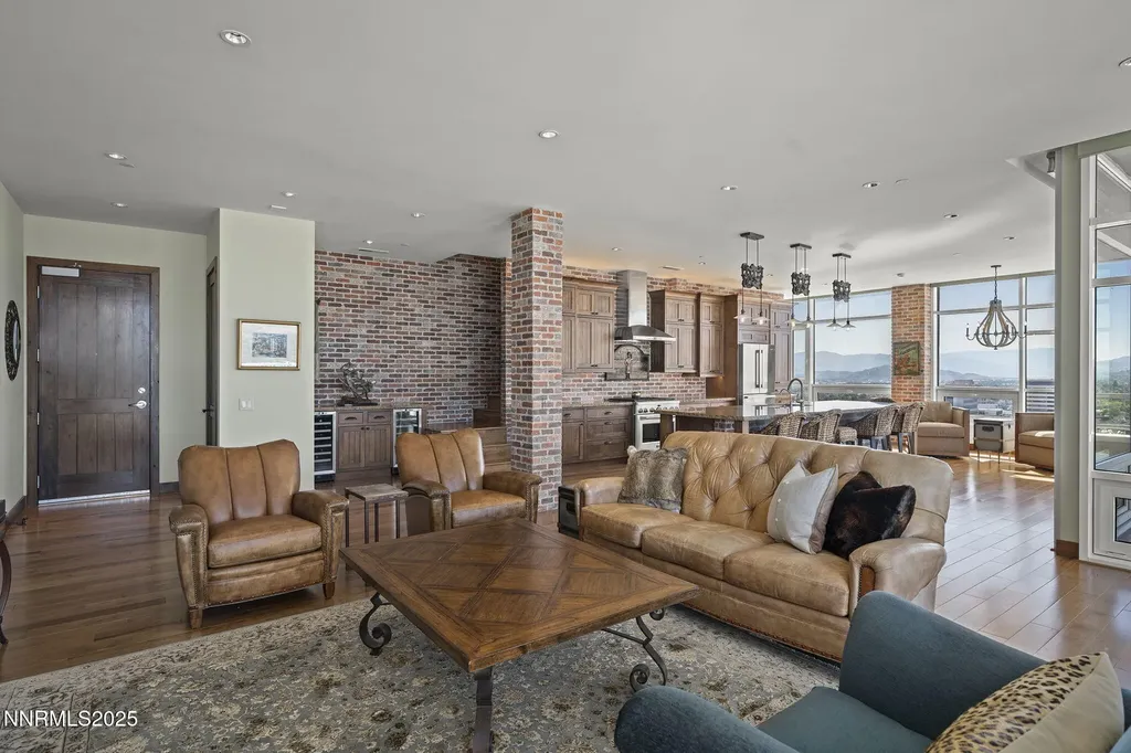 255 Sierra Reno NV 89501