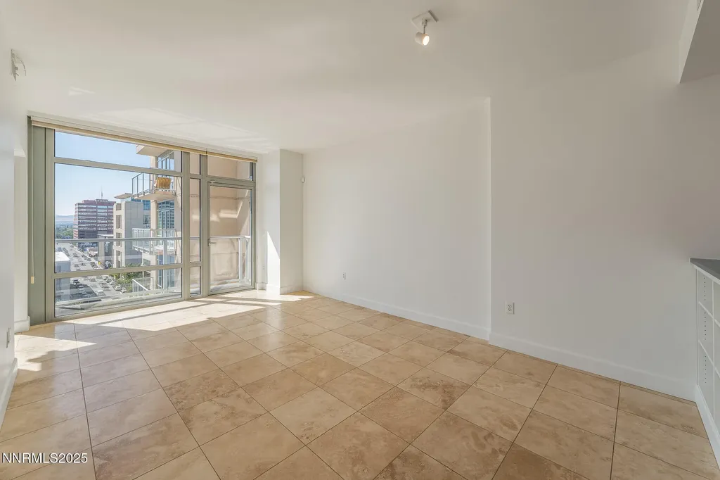 50 Sierra Reno NV 89501