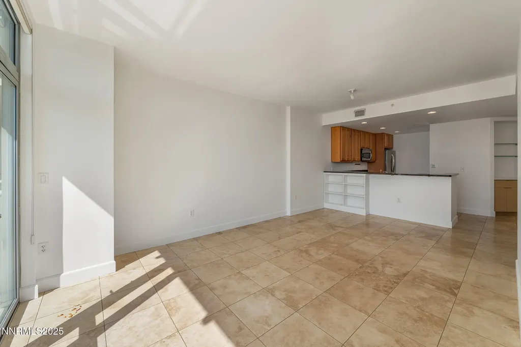 50 Sierra Reno NV 89501