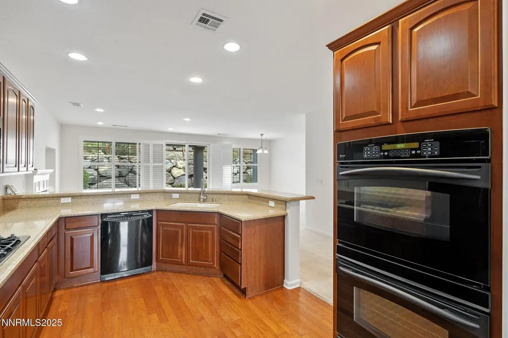 1170 Cliff Park Reno NV 89523