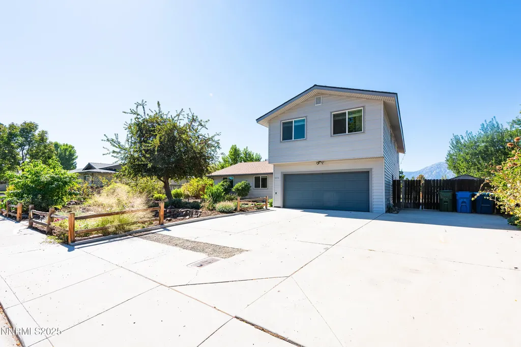 1494 Hussman Gardnerville NV 89410