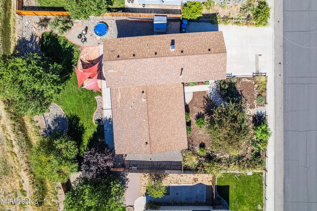 1494 Hussman Gardnerville NV 89410