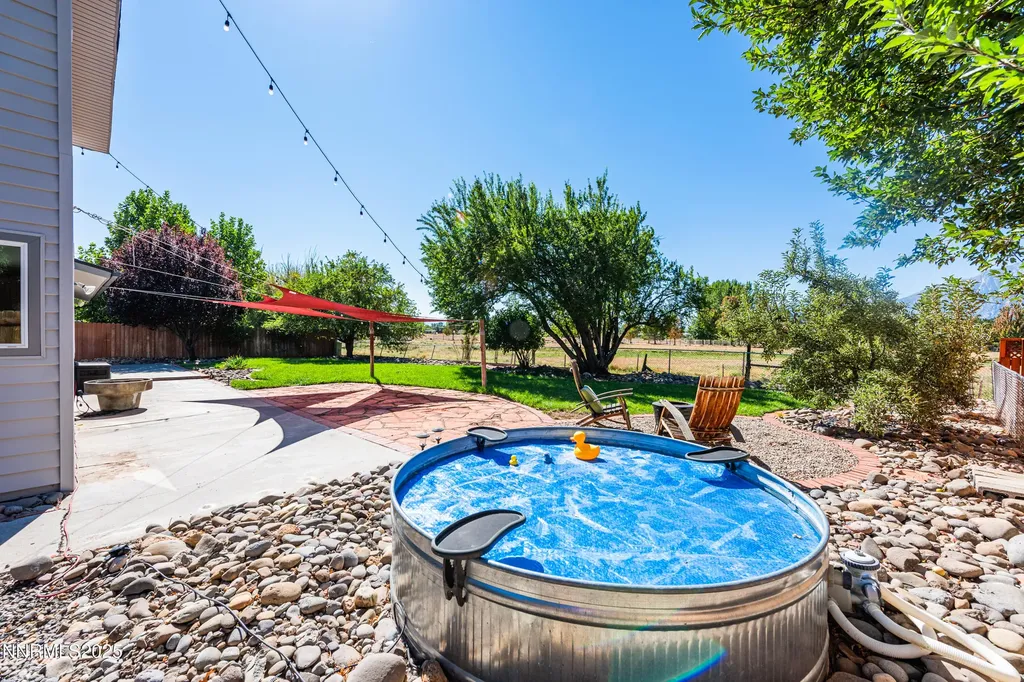 1494 Hussman Gardnerville NV 89410