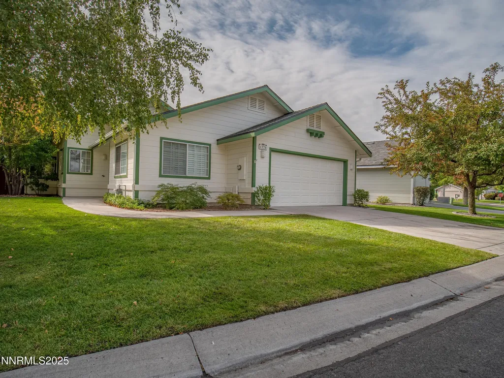 1775 Linden Minden NV 89423