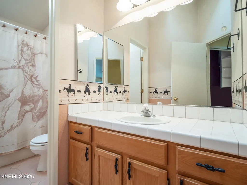 1775 Linden Minden NV 89423
