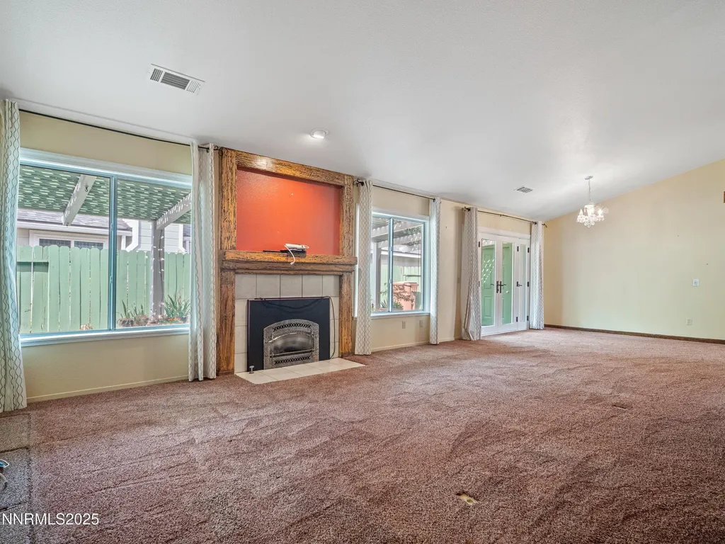 1775 Linden Minden NV 89423