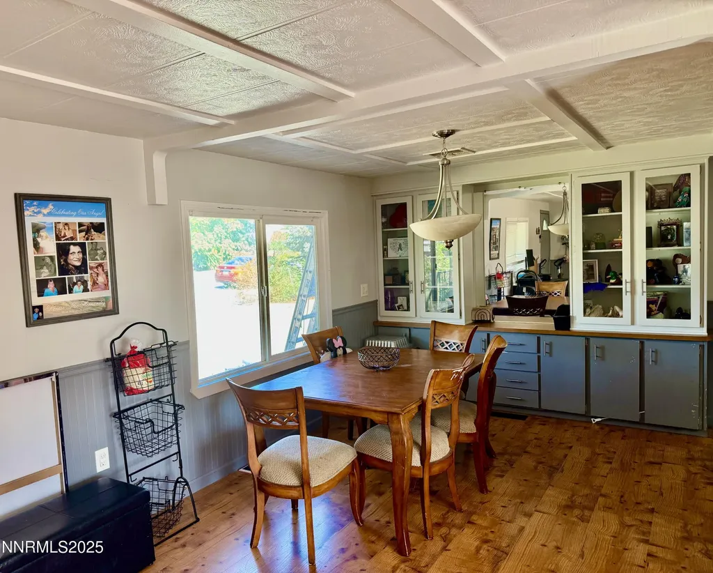 5570 Sidehill Sun Valley NV 89433