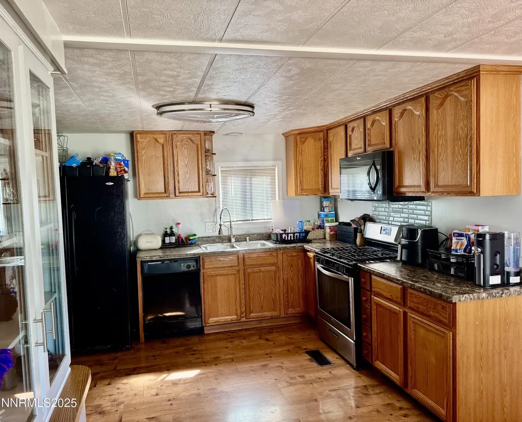 5570 Sidehill Sun Valley NV 89433
