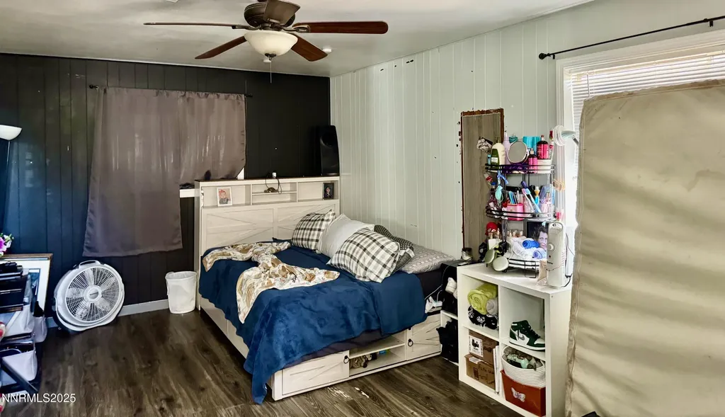 5570 Sidehill Sun Valley NV 89433
